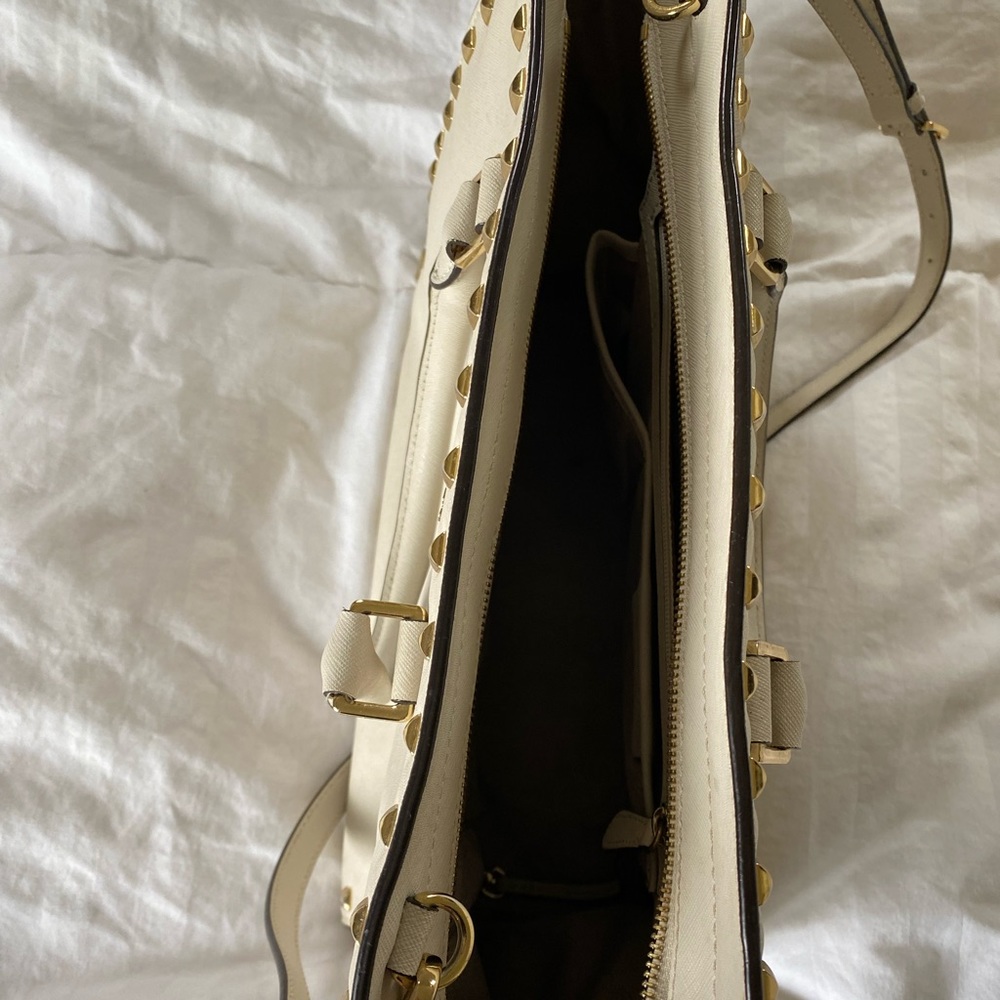 Authentic Michael Kors Handbag - image 4